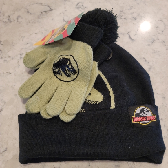 Jurassic Park Cold Weather Hat and Mittens Set Kids Unisex Universal NWT! - Picture 4 of 10